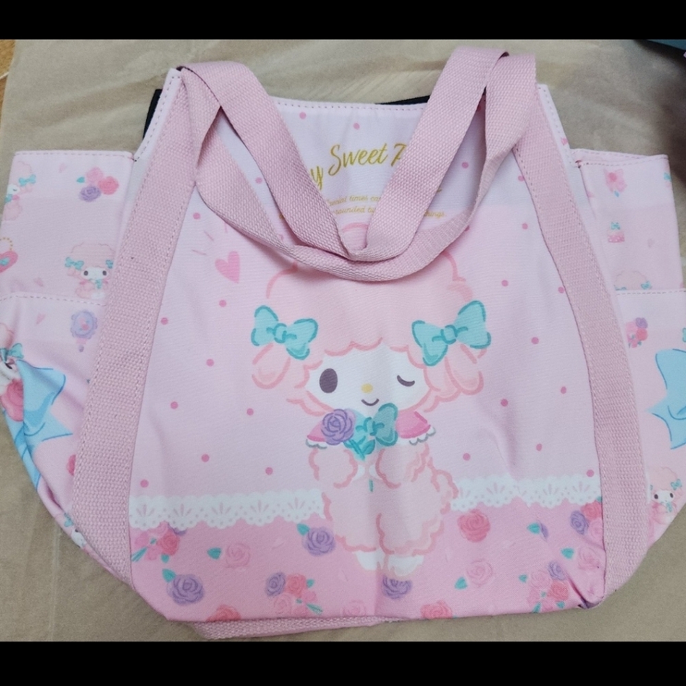 Sweet Piano large balloon shoulder bag nwt